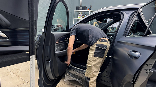 Разбор дверей Джили Монжаро