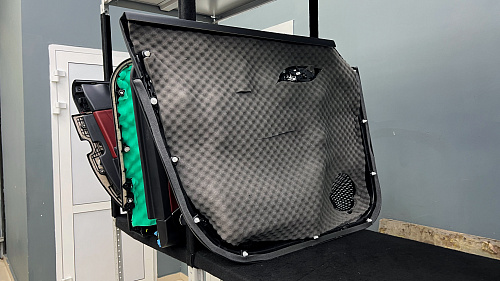 Шумоизоляции дверной обшивки Джили Монжаро